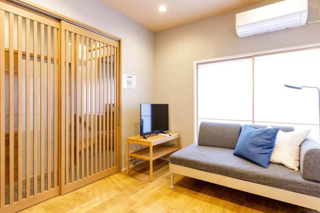 Negau House Villa Tokyo prefektur Exteriör bild